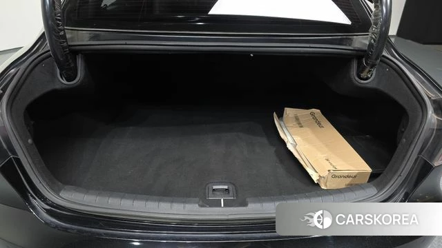 Hyundai The New Grandeur IG id 4693147 из Кореи 11