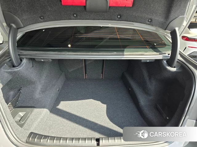 BMW 5 Series (G30) id 3833581 из Кореи 11