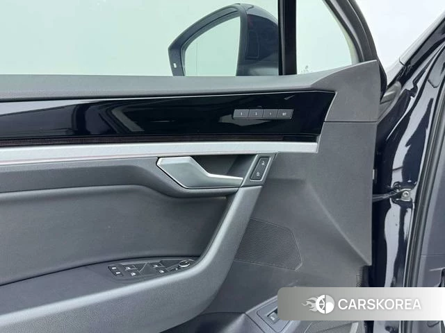 Volkswagen Touareg id 4271070 из Китая 11