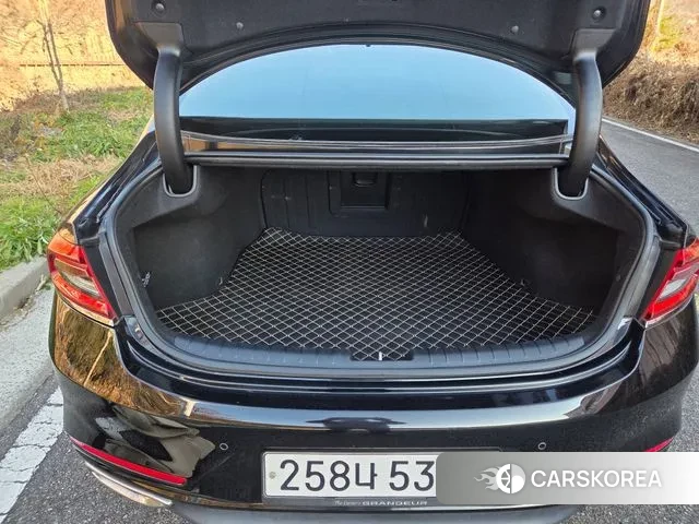 Hyundai Grandeur IG id 3538230 из Кореи 11