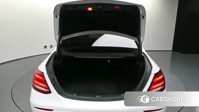 Mercedes-Benz E-Class W213 id 3444529 из Кореи 11