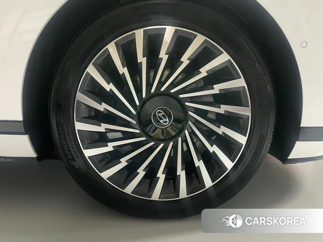 Hyundai Grandeur Hybrid (GN7) id 4880335 из Кореи 11