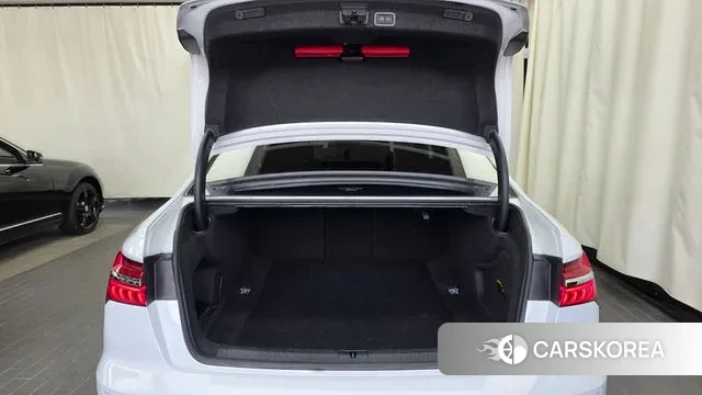 Audi A6 (C8) id 3726065 из Кореи 11