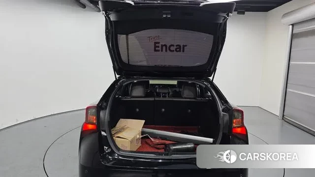 Toyota Prius 4th Generation id 3772702 из Кореи 11