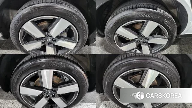 Hyundai Santa Fe (MX5) id 3212189 из Кореи 11