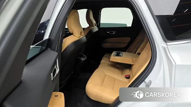 Volvo XC60 second Generation id 3644320 из Кореи 11