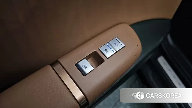 Hyundai Grandeur (GN7) id 3740140 из Кореи 11