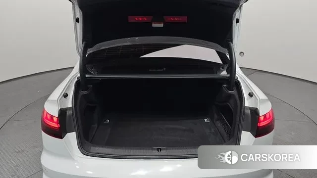 Audi A4 (B9) id 3643721 из Кореи 11