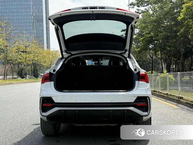 Audi Q3 Sportback id 4274485 из Китая 11