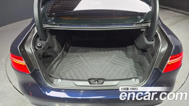 Jaguar XE id 2764904 из Кореи 11