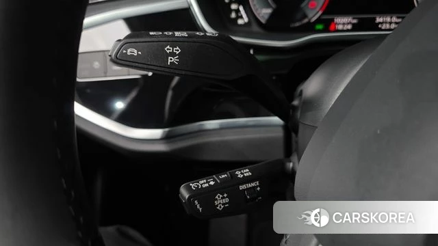 Audi Q3 (F3) id 4394364 из Кореи 11