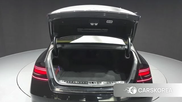 Genesis G90 (RS4) id 4618468 из Кореи 11