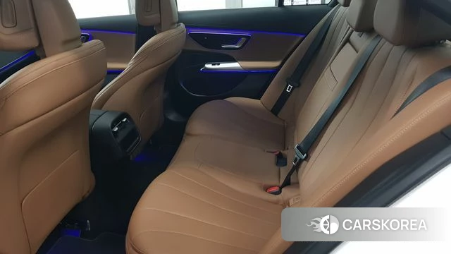 Mercedes-Benz E-Class W214 id 4739172 из Кореи 11