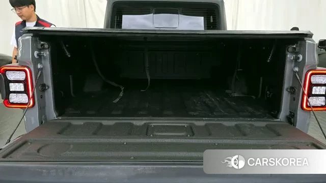 Jeep Gladiator (JT) id 3032303 из Кореи 11