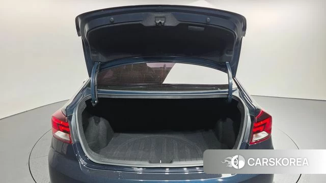 Hyundai The New Avante AD id 4245801 из Кореи 11