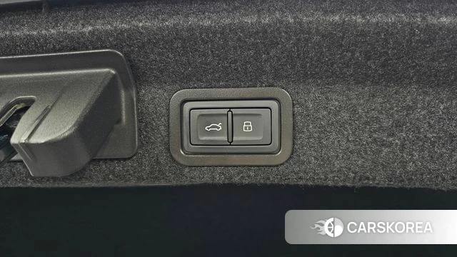 Audi A6 (C8) id 3807178 из Кореи 11