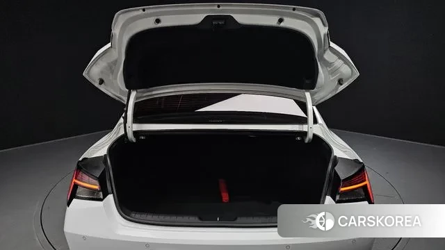 Hyundai Avante (CN7) id 3406704 из Кореи 11