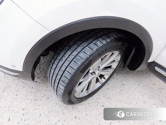 Ford Explorer id 3000236 из Кореи 11