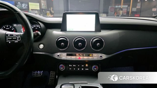 Kia Stinger id 3911669 из Кореи 11