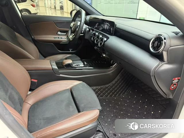 Mercedes-Benz Class A id 4208888 из Китая 11