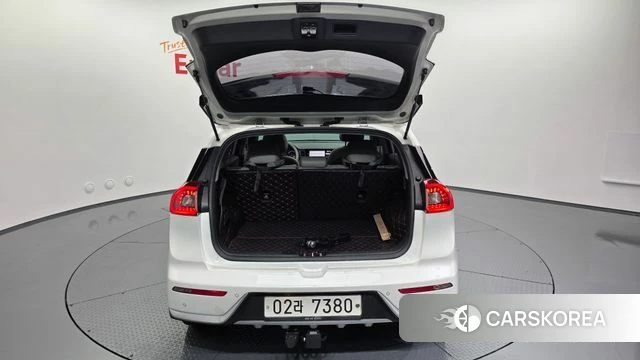 Kia Niro id 3845972 из Кореи 11