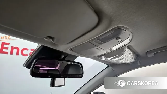 Kia Stonic id 3556975 из Кореи 11