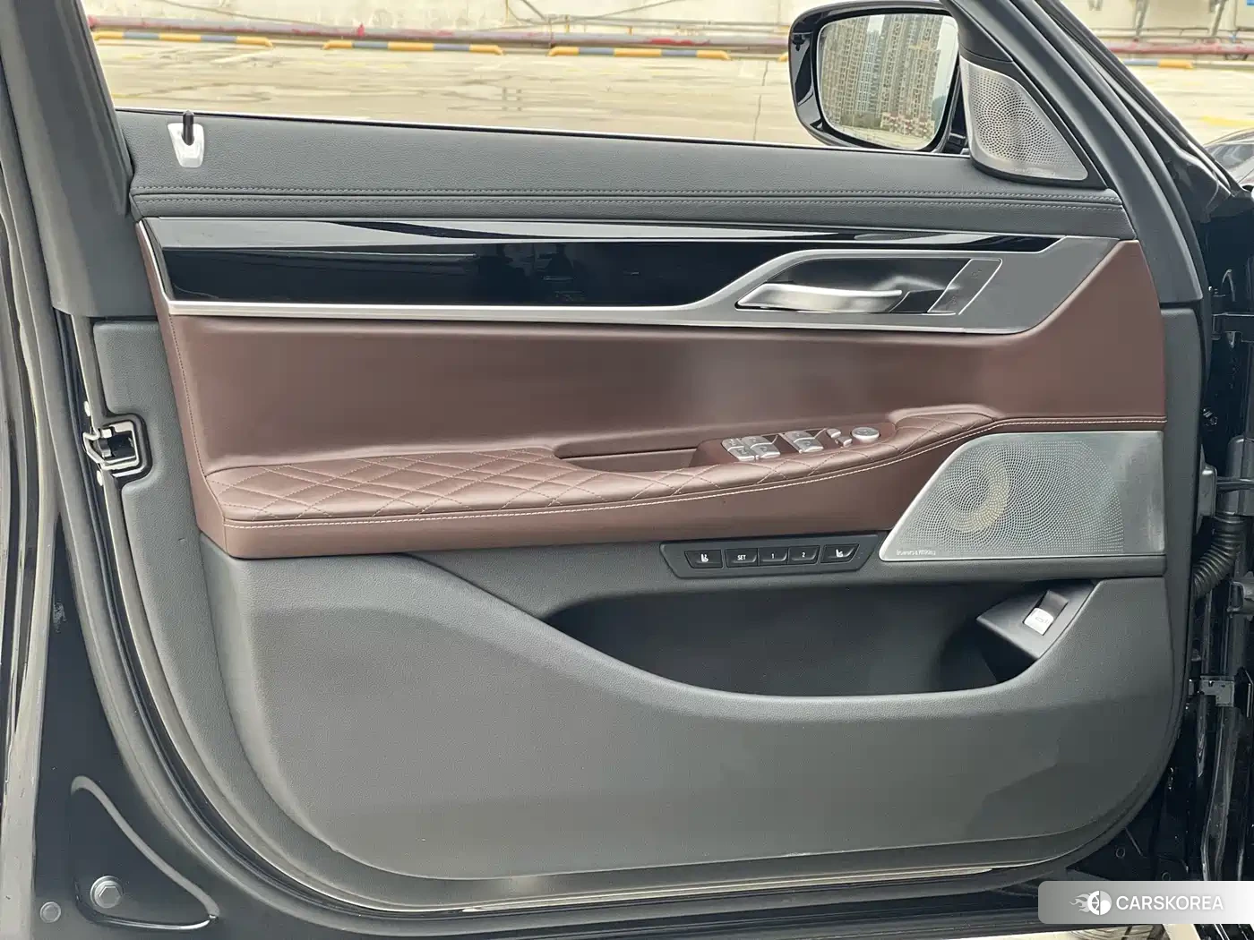 BMW 7 series id 4570682 из Китая 11