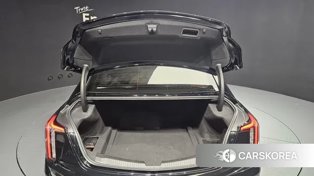 Cadillac CT5-V id 3372289 из Кореи 11