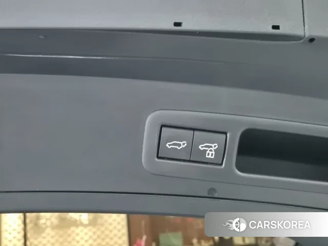 Lexus UX300h id 3185176 из Кореи 11