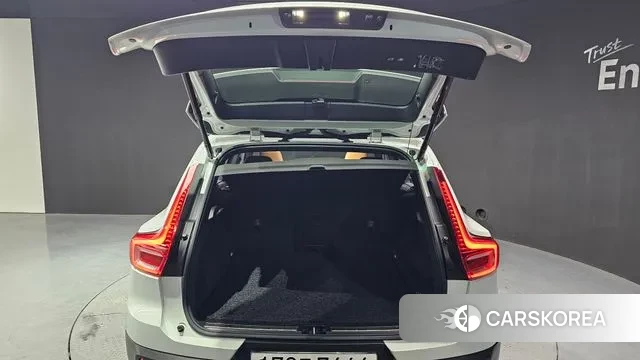 Volvo XC40 id 3535707 из Кореи 11