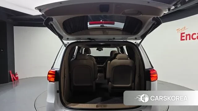 Kia The New Carnival id 3789642 из Кореи 11