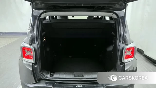 Jeep Renegade id 3665376 из Кореи 11