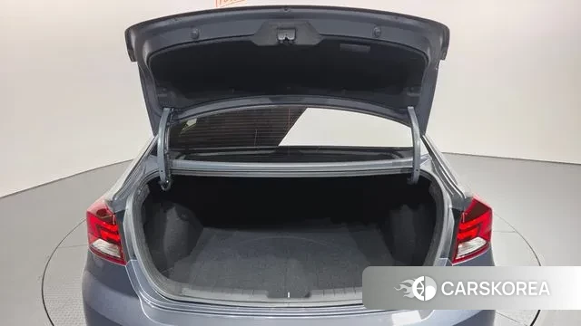 Hyundai The New Avante AD id 3748058 из Кореи 11