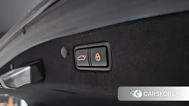 Hyundai The New Grandeur IG Hybrid id 3033256 из Кореи 11