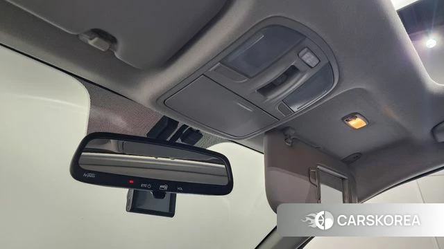 Kia Stonic id 4900845 из Кореи 11