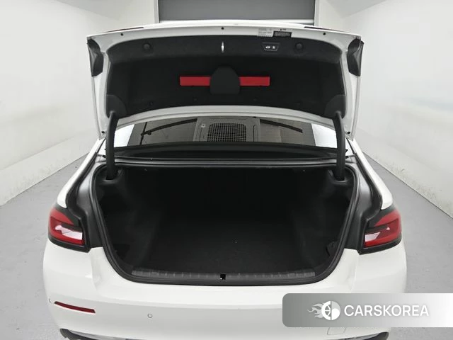 BMW 5 Series (G30) id 3877547 из Кореи 11