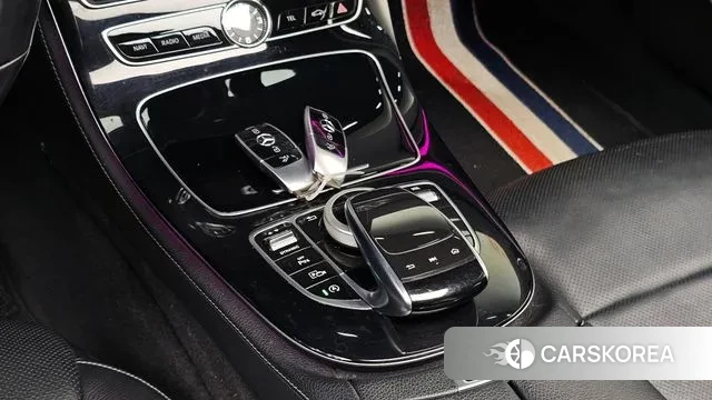 Mercedes-Benz E-Class W213 id 3656678 из Кореи 11