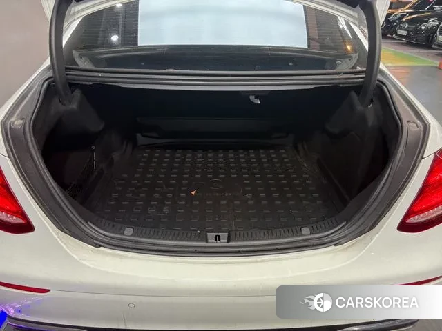 Mercedes-Benz E-Class W213 id 3480363 из Кореи 11