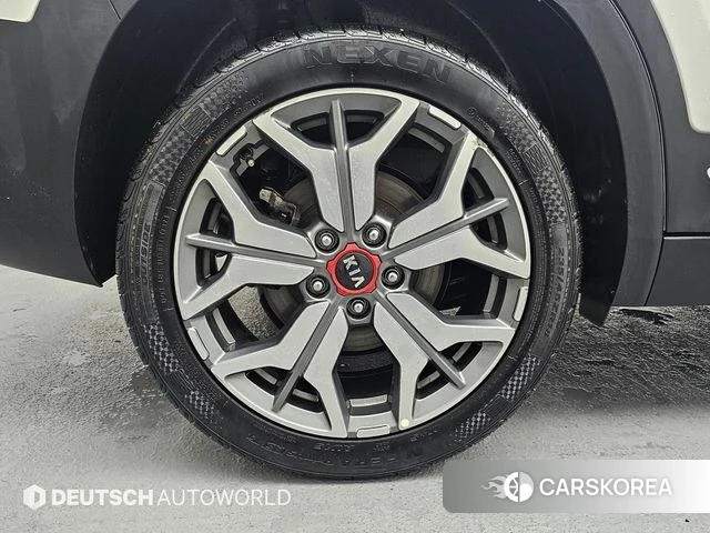 Kia Seltos id 4397256 из Кореи 11