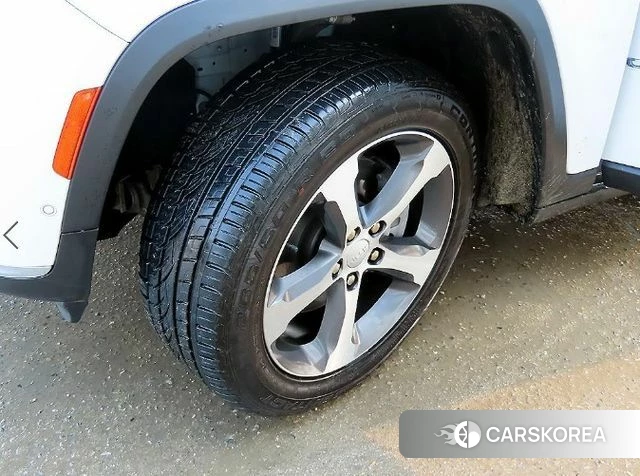 Jeep Grand Cherokee (WL) id 3864490 из Кореи 11