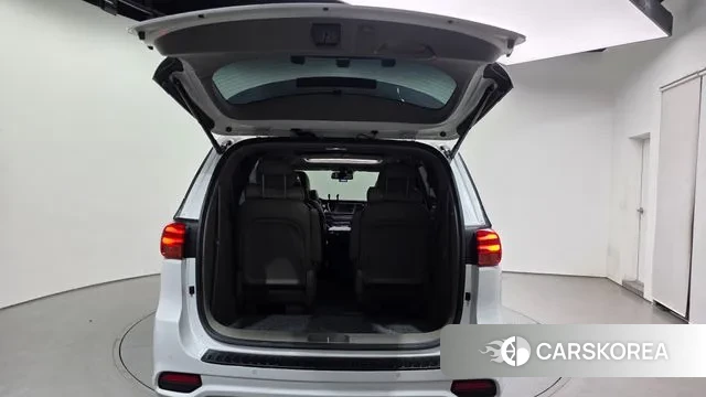 Kia The New Carnival id 3510158 из Кореи 11