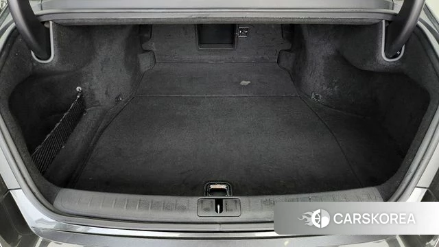 Genesis G90 (RS4) id 3851371 из Кореи 11