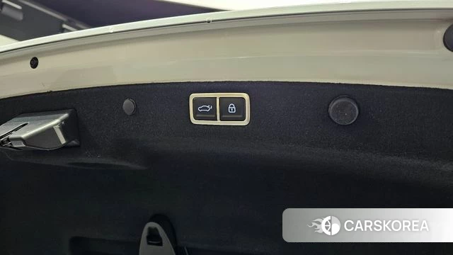 Hyundai Grandeur Hybrid (GN7) id 4427131 из Кореи 11