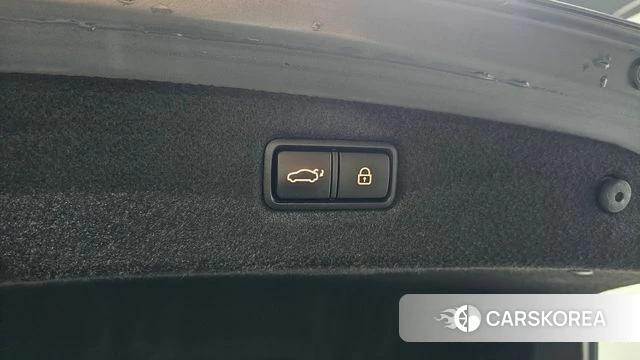 Genesis G90 id 3878382 из Кореи 11