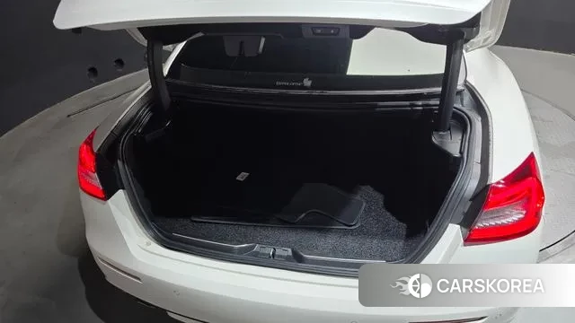 Maserati Quattroporte id 3107278 из Кореи 11