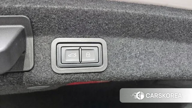 Audi A6 (C8) id 3007533 из Кореи 11