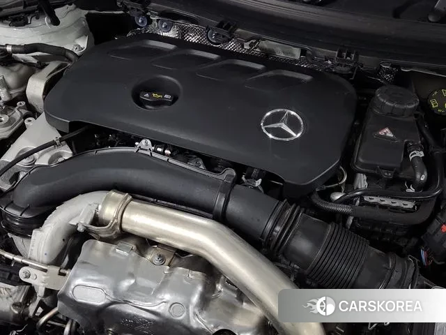 Mercedes-Benz GLA - Class H247 id 3745178 из Кореи 11