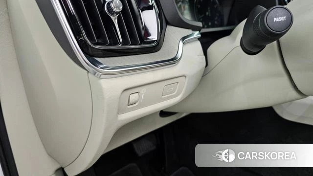 Volvo V60 Cross-Country 2nd Generation id 4507153 из Кореи 11