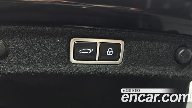 Hyundai Grandeur (GN7) id 2943384 из Кореи 11