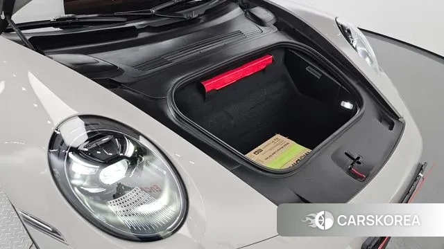 Porsche 911(992) id 2980599 из Кореи 11